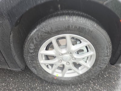 2027 Chrysler Pacifica Select FWD