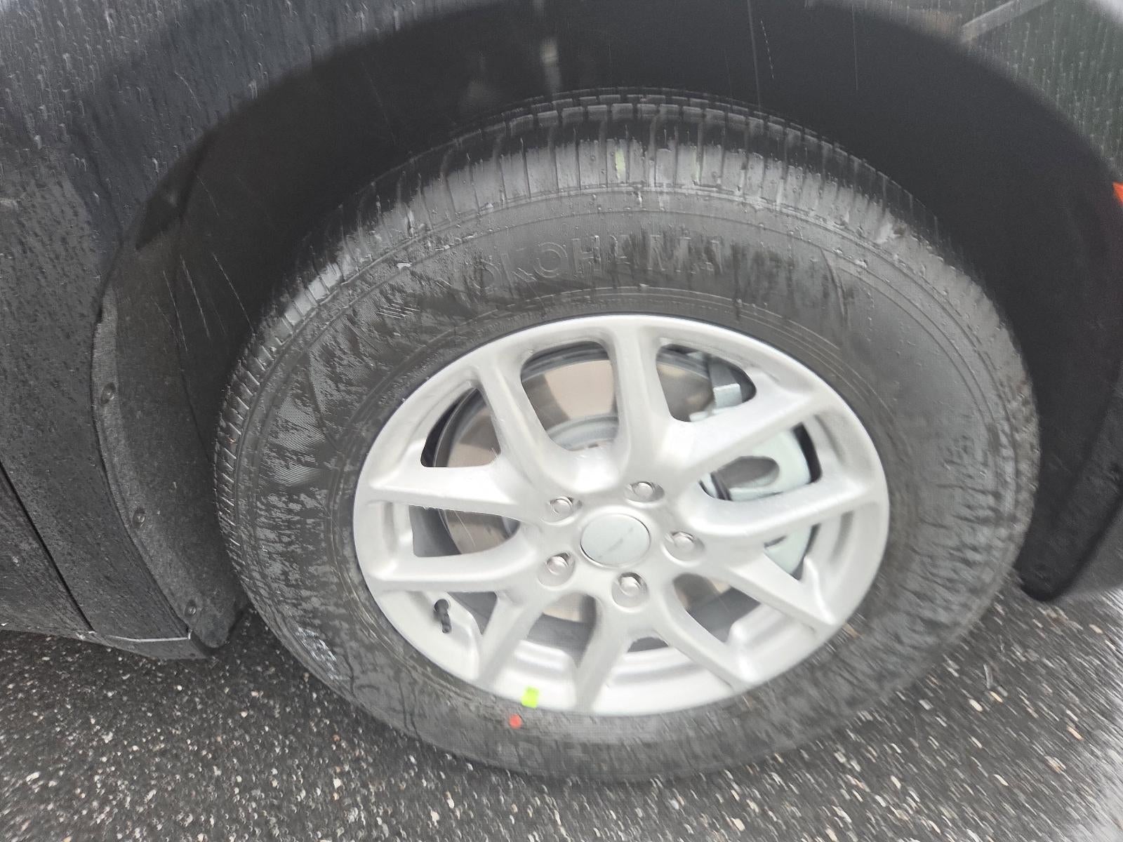 2027 Chrysler Pacifica Select FWD