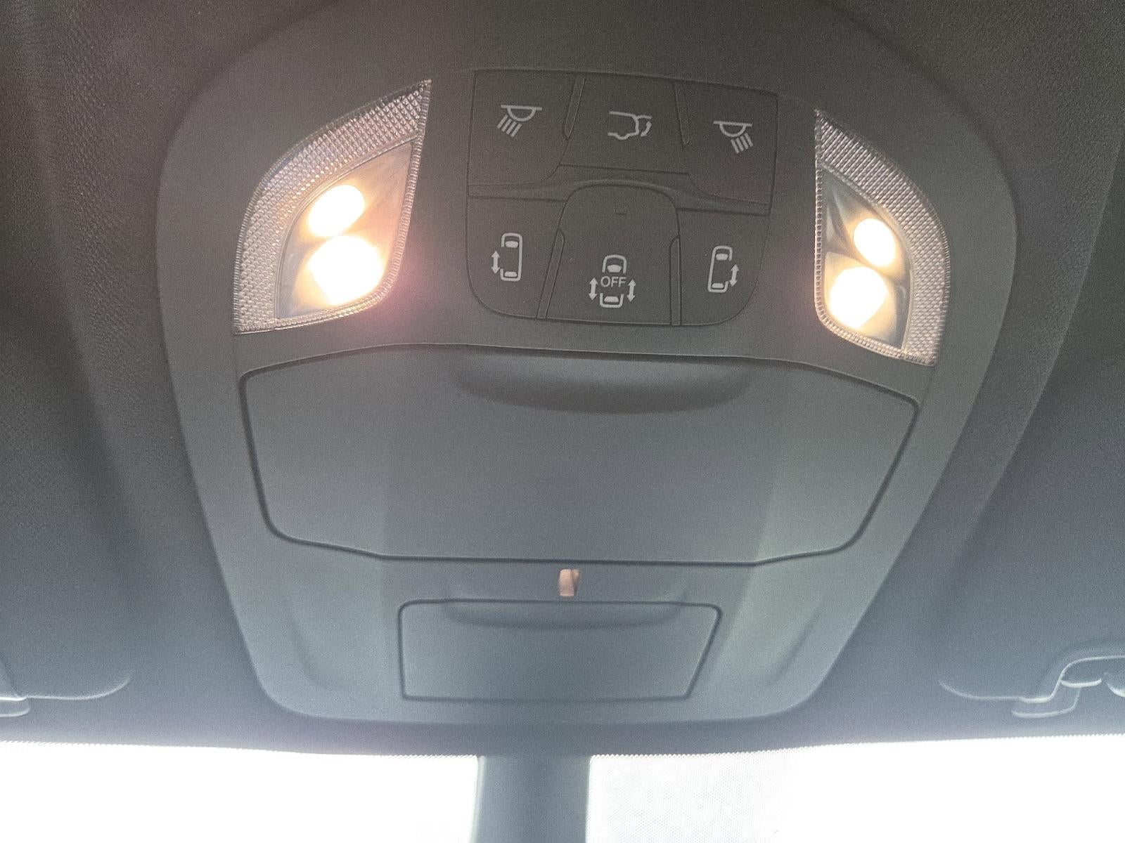 2027 Chrysler Pacifica Select FWD