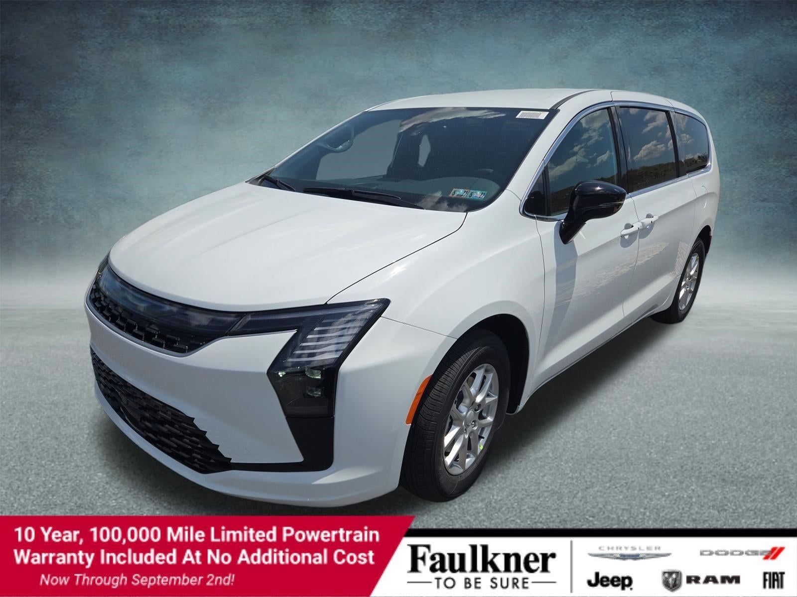 2027 Chrysler Pacifica Select's photo