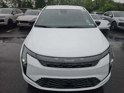 2027 Chrysler Pacifica Select FWD