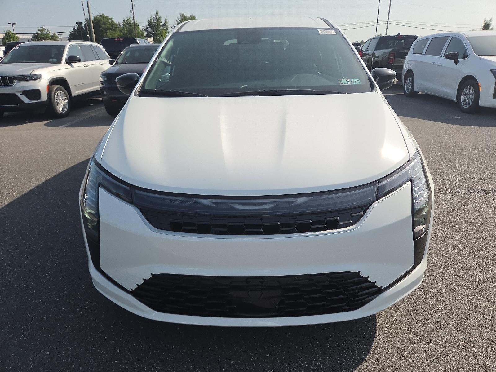 2027 Chrysler Pacifica Select FWD