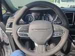 2027 Chrysler Pacifica Select FWD