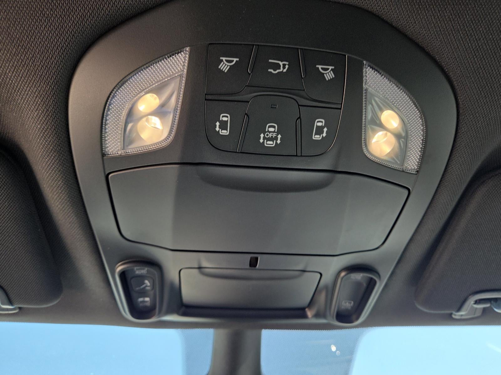 2026 Chrysler Pacifica Select FWD