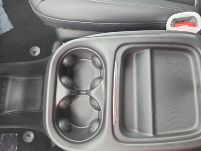 2027 Chrysler Pacifica Select FWD