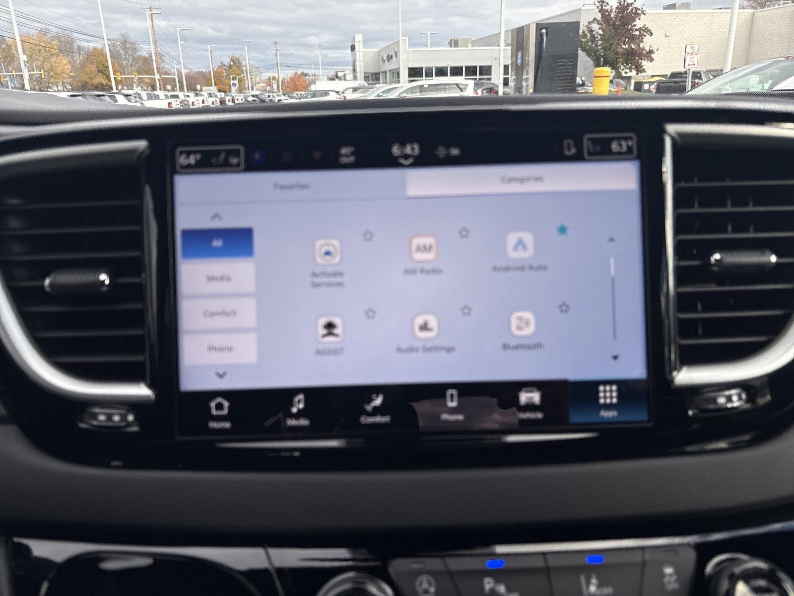 2026 Chrysler Voyager LX FWD