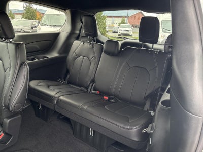 2026 Chrysler Voyager LX FWD