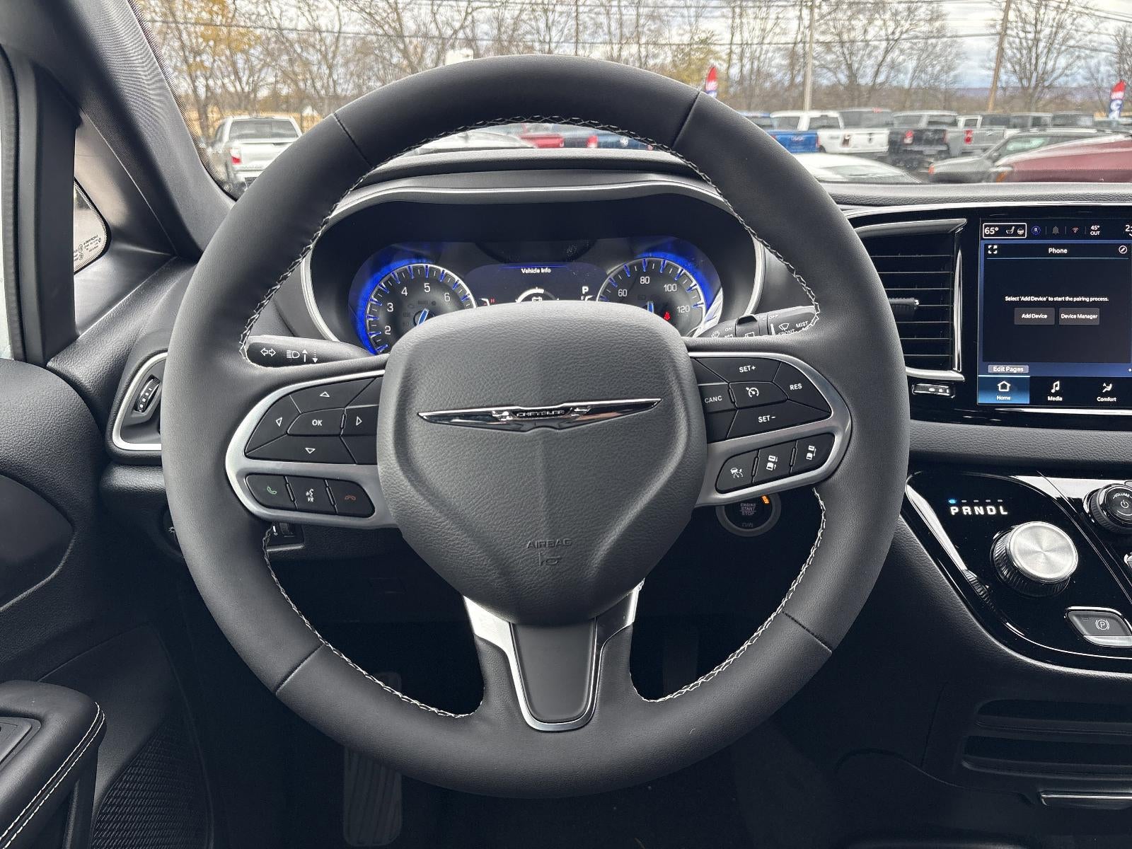 2026 Chrysler Voyager LX FWD