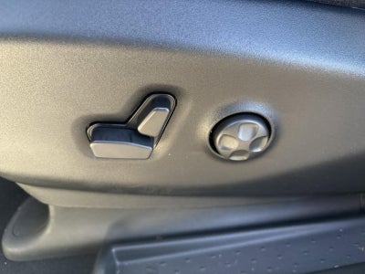 2026 Chrysler Voyager LX FWD