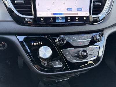 2026 Chrysler Voyager LX FWD