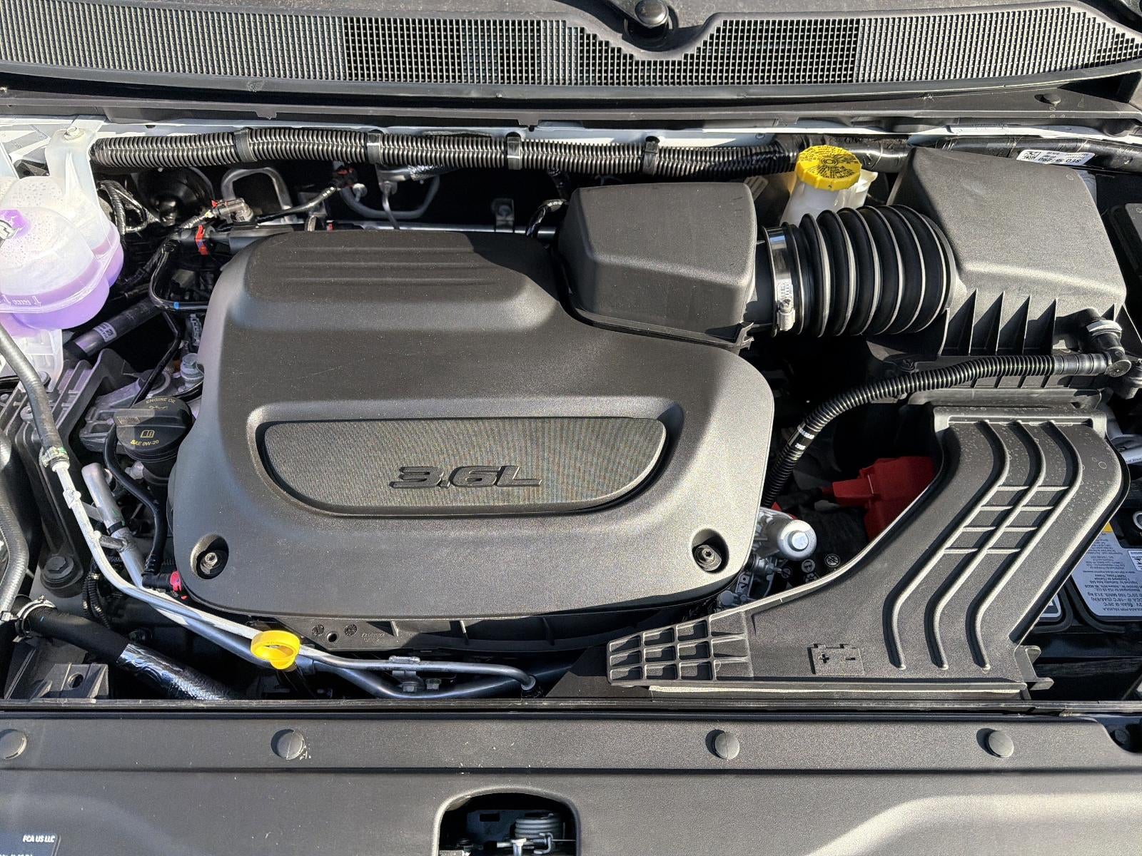 2026 Chrysler Voyager LX FWD