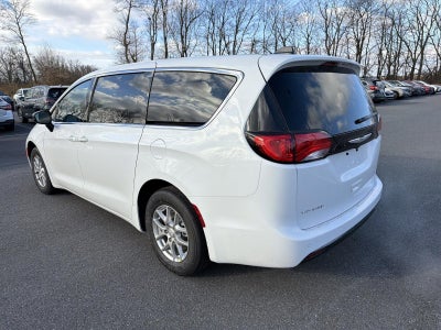 2026 Chrysler Voyager LX FWD