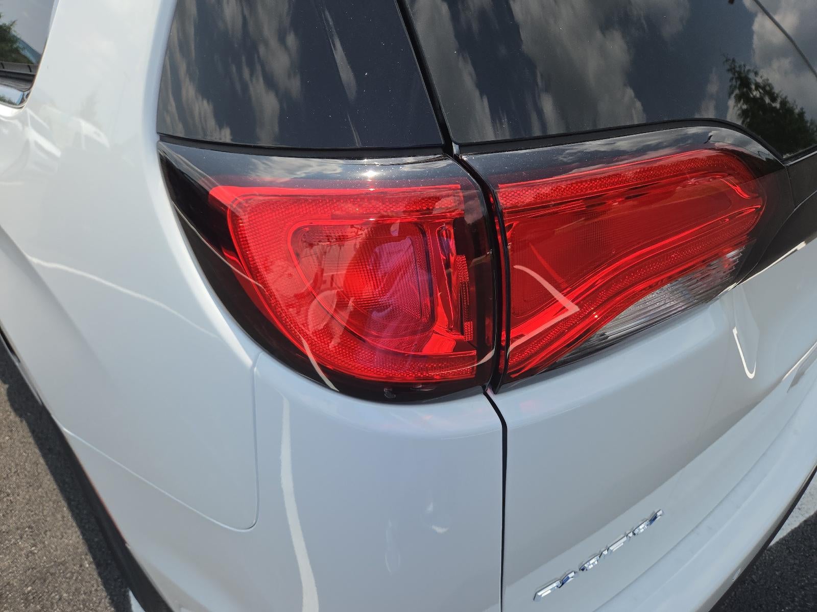 2027 Chrysler Pacifica LX FWD