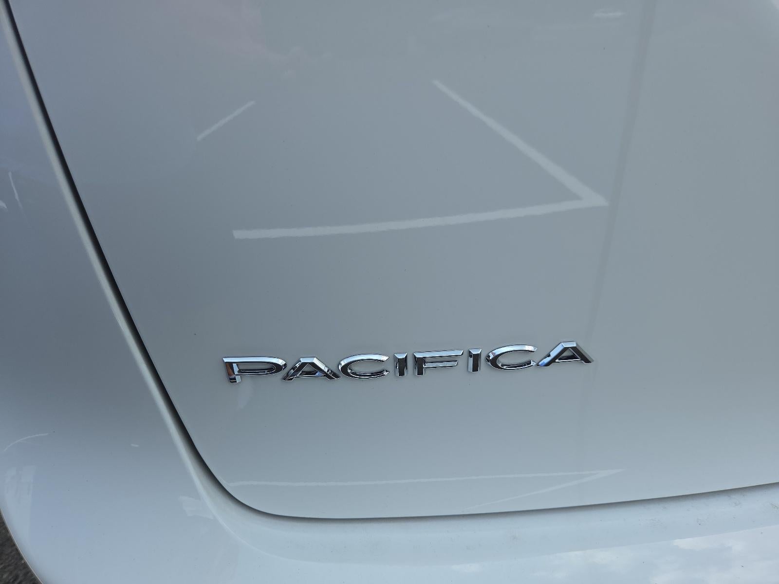 2027 Chrysler Pacifica LX FWD