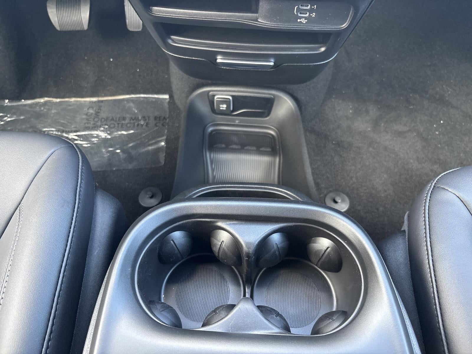 2026 Chrysler Voyager LX FWD