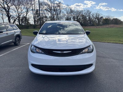 2026 Chrysler Voyager LX FWD