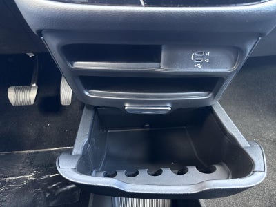 2026 Chrysler Voyager LX FWD