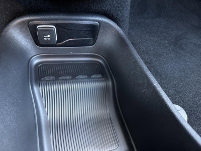 2026 Chrysler Voyager LX FWD