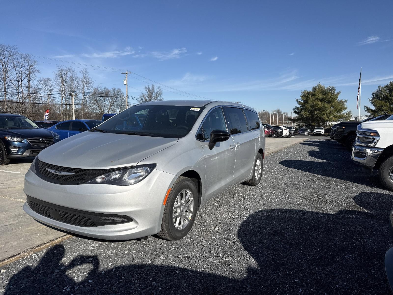 2026 Chrysler Voyager LX FWD