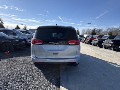 2026 Chrysler Voyager LX FWD