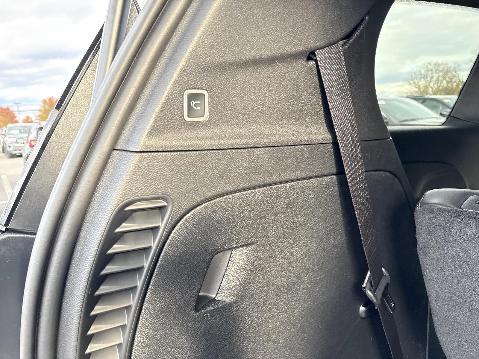 2026 Chrysler Voyager LX FWD