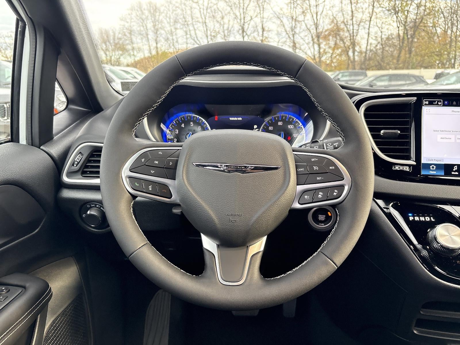 2026 Chrysler Voyager LX FWD