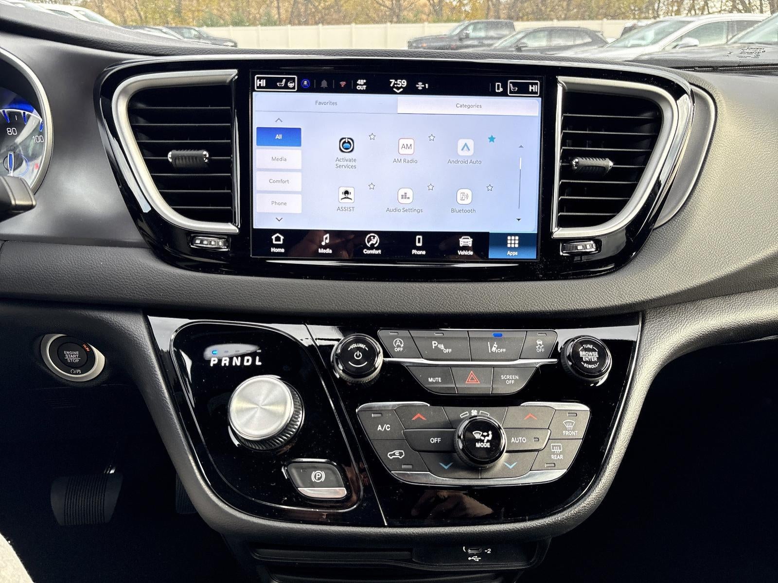 2026 Chrysler Voyager LX FWD