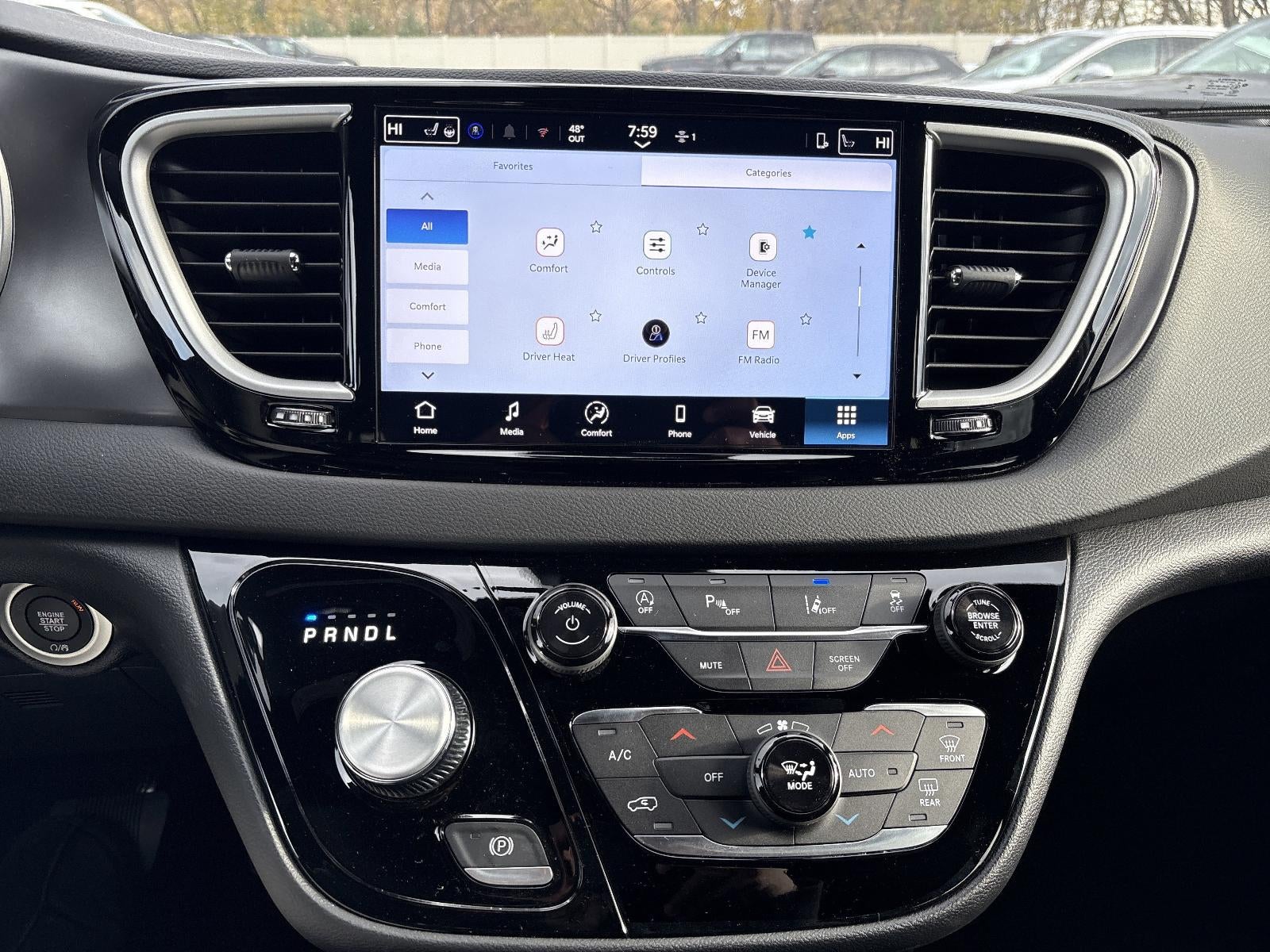 2026 Chrysler Voyager LX FWD