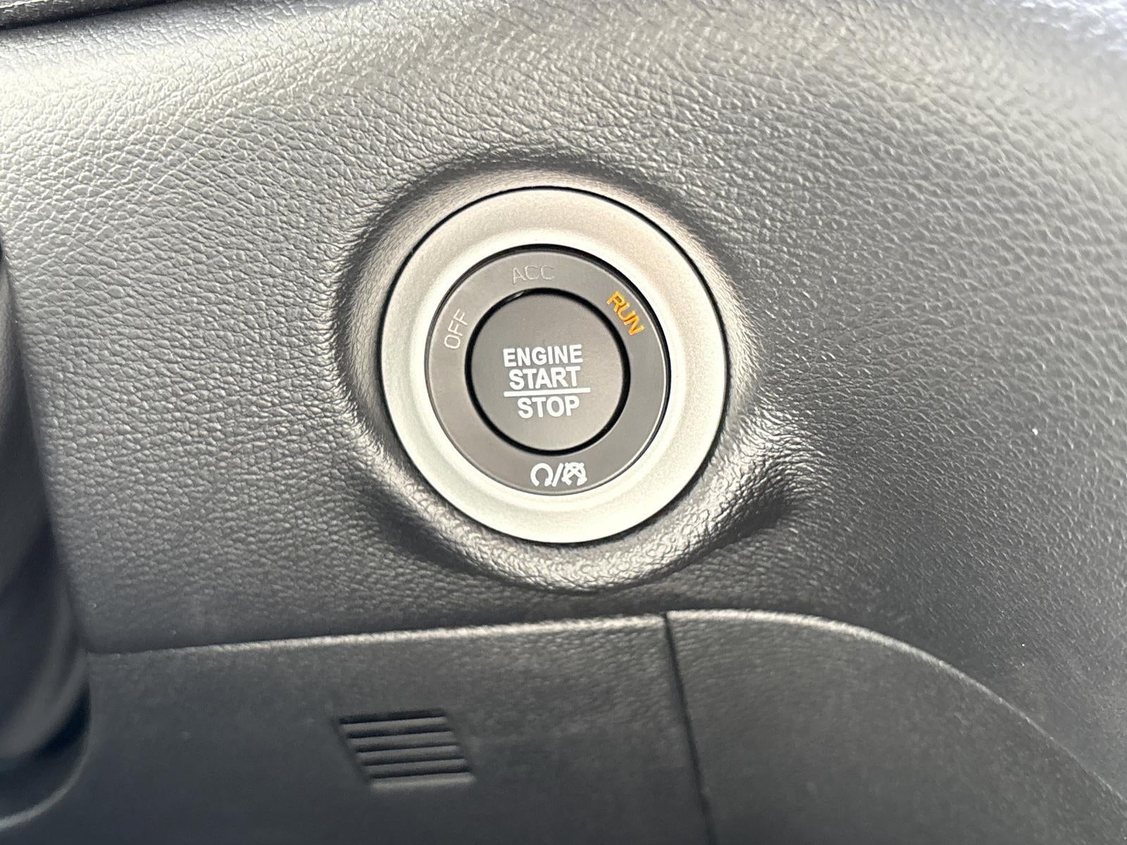 2026 Chrysler Voyager LX FWD