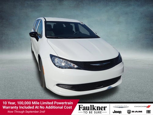 2026 Chrysler Voyager LX FWD