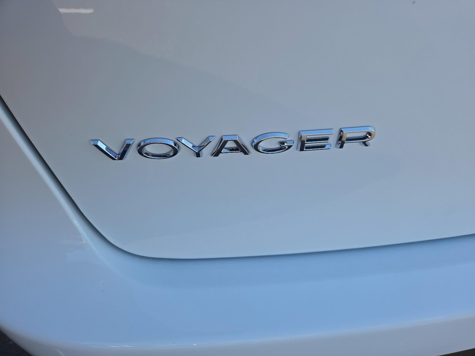 2026 Chrysler Voyager LX FWD