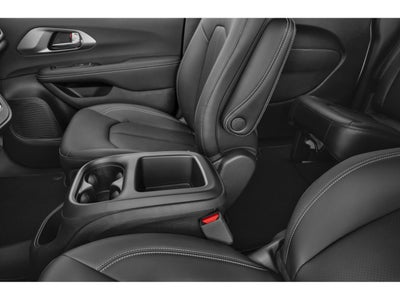 2026 Chrysler Voyager LX FWD