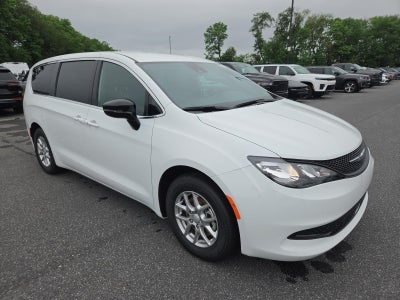 2027 Chrysler Pacifica LX FWD