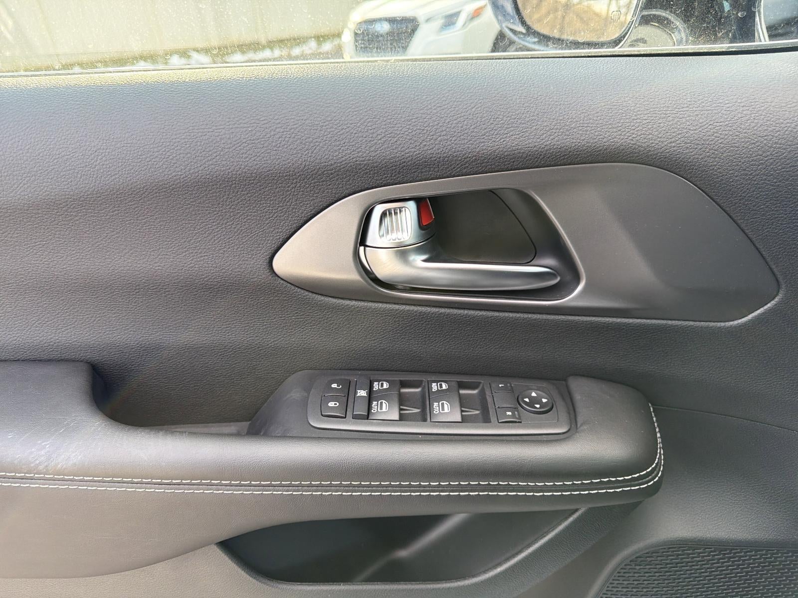 2026 Chrysler Voyager LX FWD