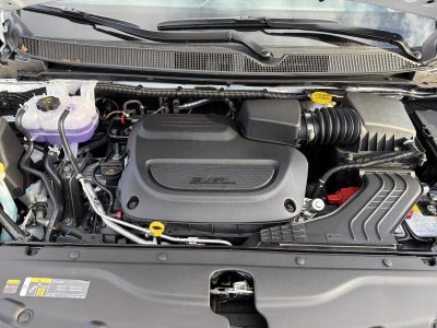 2026 Chrysler Voyager LX FWD