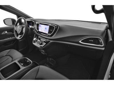 2026 Chrysler Voyager LX FWD