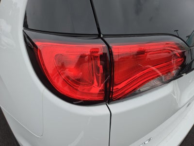 2027 Chrysler Pacifica LX FWD