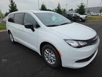 2027 Chrysler Pacifica LX FWD