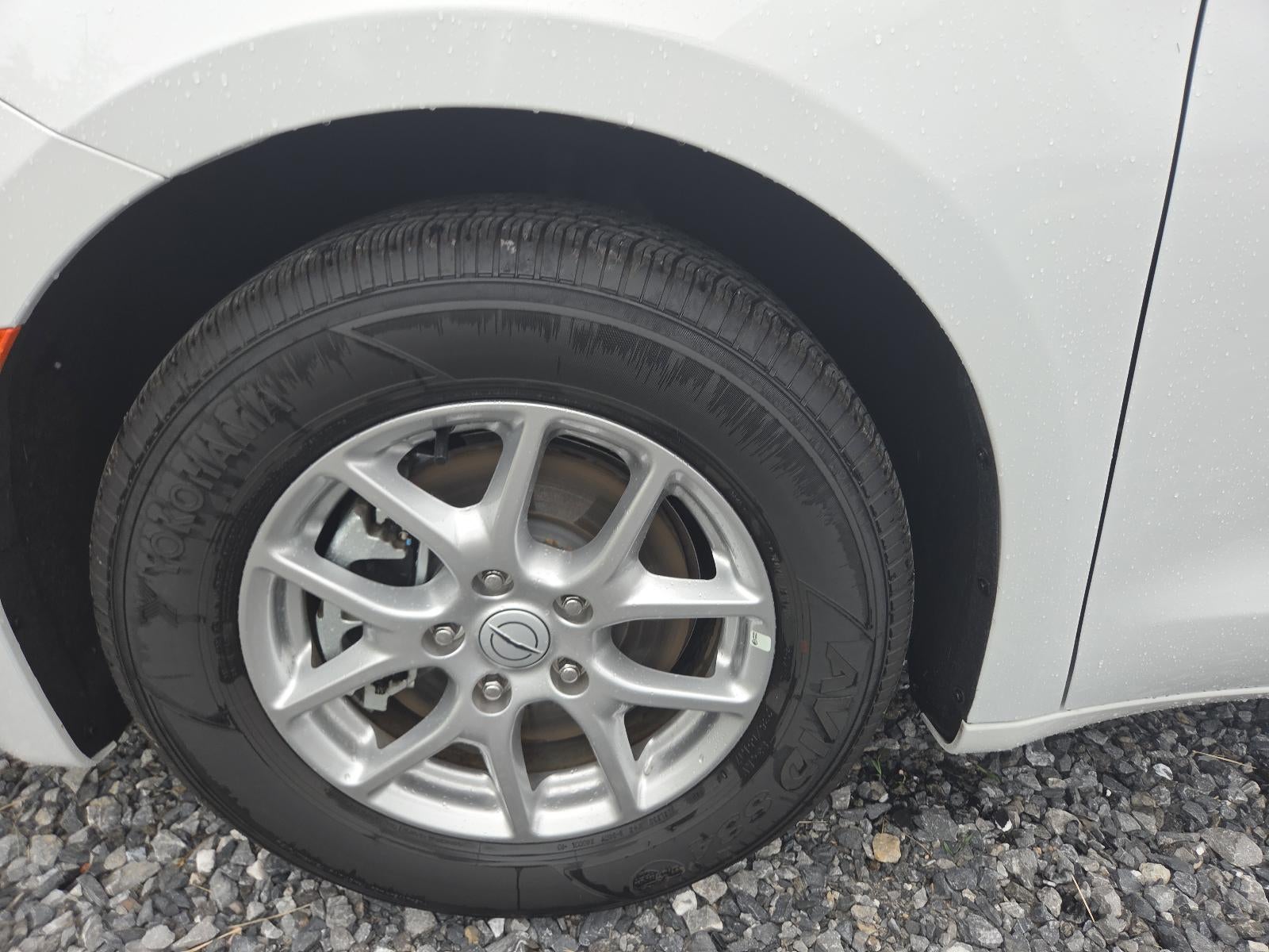 2026 Chrysler Voyager LX FWD