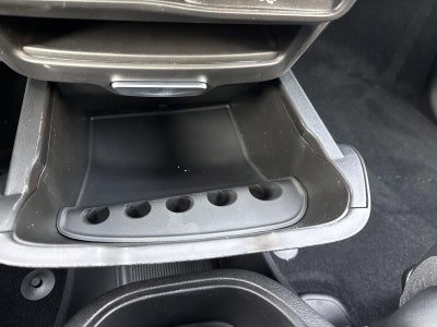 2026 Chrysler Voyager LX FWD