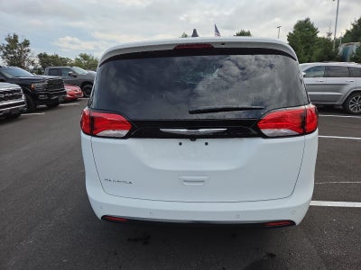 2027 Chrysler Pacifica LX FWD