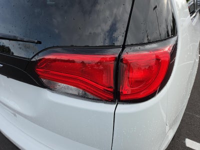 2027 Chrysler Pacifica LX FWD
