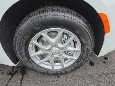 2027 Chrysler Pacifica LX FWD