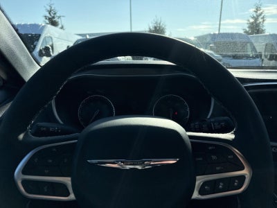 2026 Chrysler Voyager LX FWD