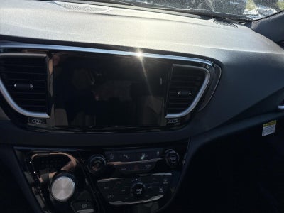 2026 Chrysler Voyager LX FWD