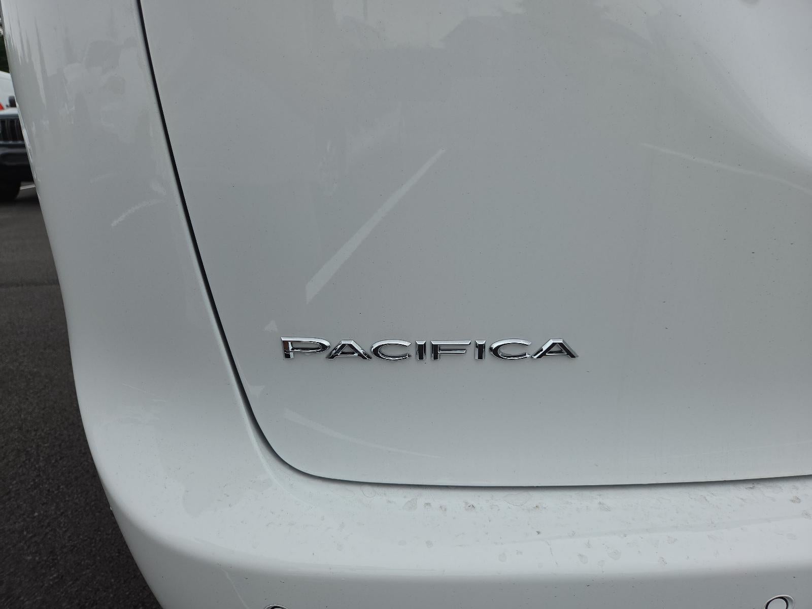 2027 Chrysler Pacifica LX FWD