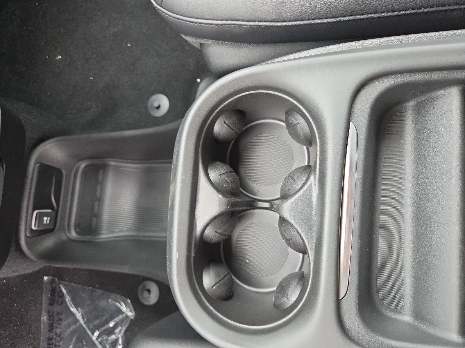 2027 Chrysler Pacifica LX FWD