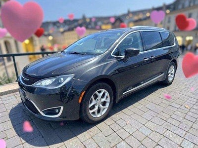 2018 Chrysler Pacifica Touring L Plus FWD