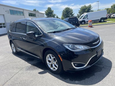 2018 Chrysler Pacifica Touring L Plus FWD
