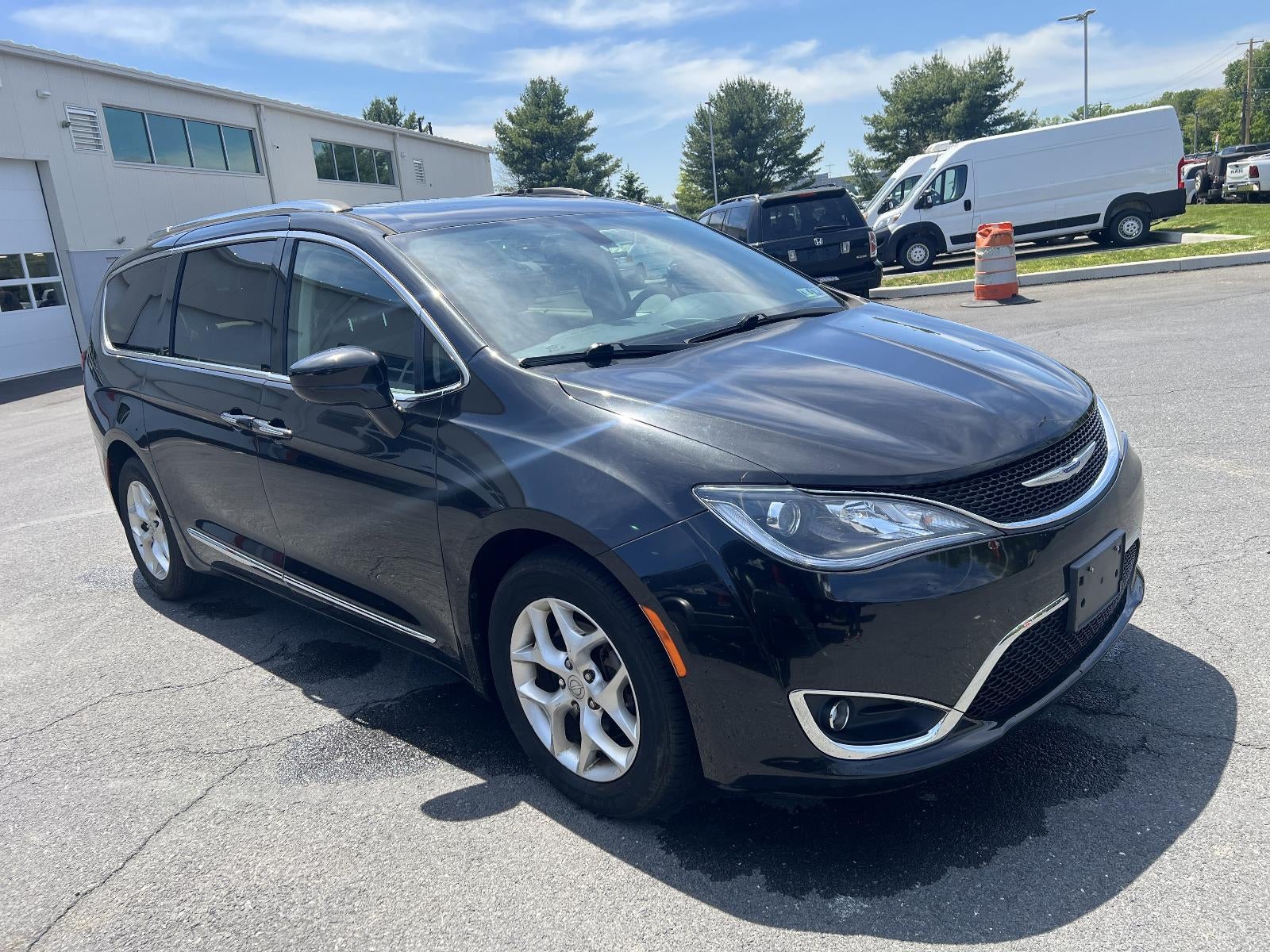 2018 Chrysler Pacifica Touring L Plus FWD